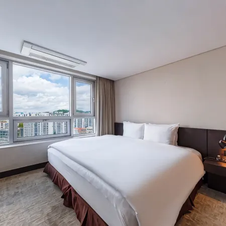 Ramada Encore by Wyndham CheonAn