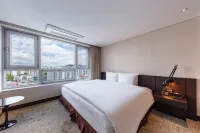 Ramada Encore by Wyndham CheonAn Hotels in Cheonan-si