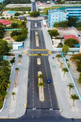 Private Vacation house in Milandhoo, Nice beach & Crystal Clear Water, WiFi, AC Hotels in 