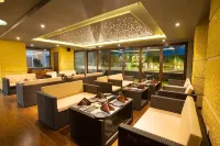 Ratnamouli Palace - breakfast