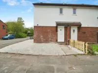 Cosy 2-Bed House | Bury | Free Parking | Near Manchester Hotels in Bury