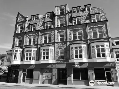 Harrogate Lifestyle Apartments Ltd - 4성급