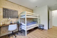 Cozy 2-bedroom apartment Tannersville Minutes from Camelback Mountain - Poconos