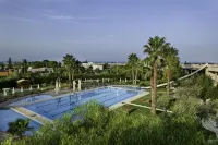 Ibis Bordeaux Centre Bastide - Parking
