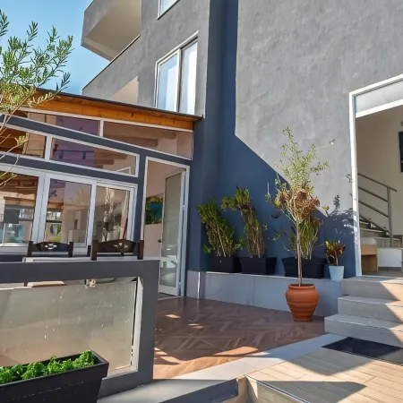 Kronos Hotel Sarande