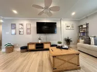 Sea La Vie, Salt, Sun & Serenity - 4-Star
