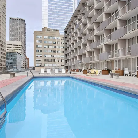 Ramada Plaza by Wyndham Calgary Downtown