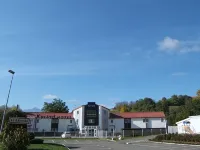 Hôtel Inn Design Chambéry - la Ravoire - parking
