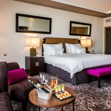 Kenzi Tower Hotel Отели рядом с достопримечательностью «Вилла искусств»