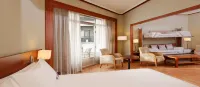 Hotel Madrid Plaza de España, Affiliated by Meliá Hotels in Madrid
