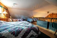 Secluded Woodland Retreat Surrounded by Forest Views & Wildlife