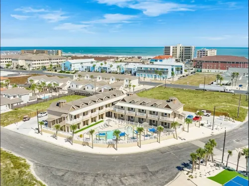 Cozy & Spacious! Walk to Beach/Heated Pool/Aruba Bay/Texas Coastal Angel - 4-Star