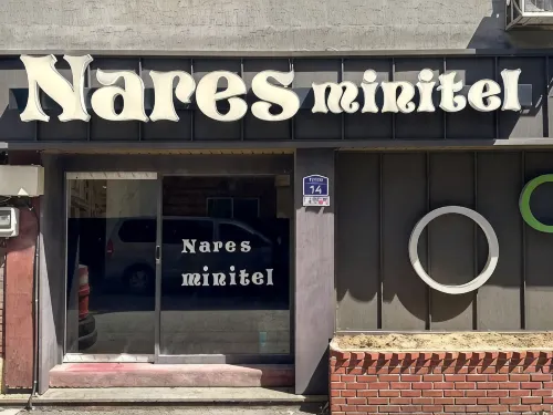 Nares minitel