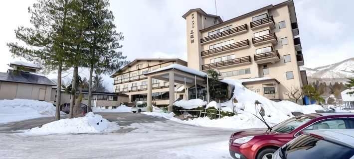 Hotel Goryukan Hotel di Hakuba