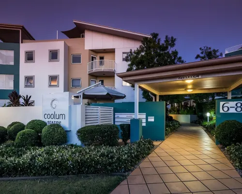 Coolum Seaside Apartments Hotels in Coolum Beach