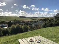 Daysy Hill Country Cottages - Romantic