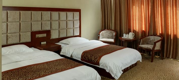 Yuxi Jungong Hotel Hotel di Longxi