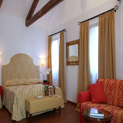 Ca' Dei Polo Hotels near Venice Marina