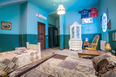 Hamilton's Bed & Breakfast (Хэмильтонс) Отели в г. 