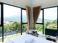 Urbanview Golden Barbie Near Jawa Timur Park 2 Hotels in Batu