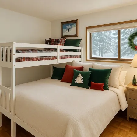 Beaver Creek 3 Bed, 2 Bath Condo, Steps From The Lake, Free Mountain Shuttle