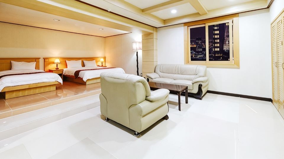 Sacheon Tourist Hotel