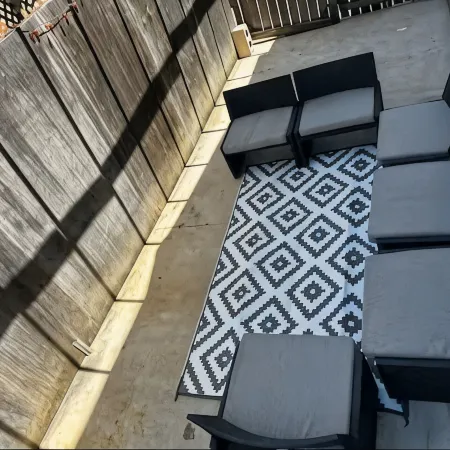 Renovated 2 Bedroom Apt Central Hamilton