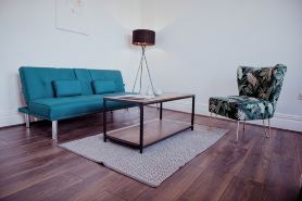 Converted bank: centre of Town (split apartment)