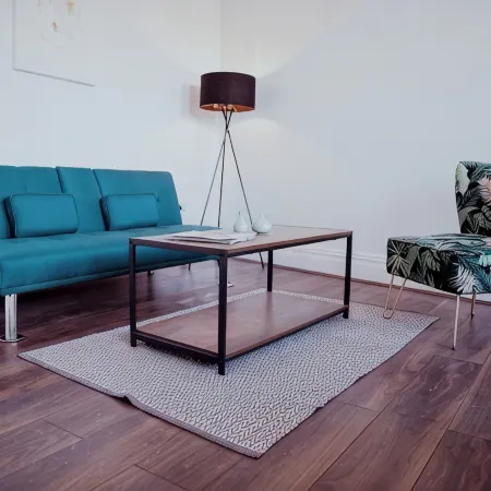 Converted bank: centre of Town (split apartment)