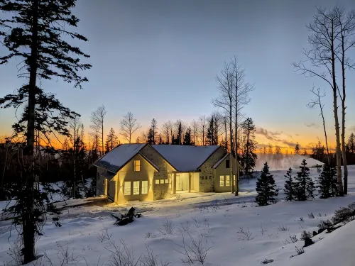 Brand New Ski-in Ski-Out at Eagle Point Resort Utah - Sleeps 33 Comfortably!