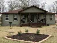 Waterfront Family Lake House with Gameroom Hotels in Walker County