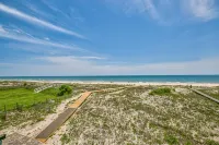 6 Bedrm/5.5 Baths/Gulf Front - 4 King Master