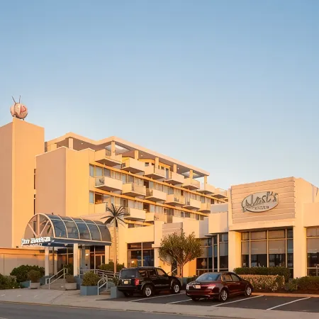 Pan American Oceanfront Hotel