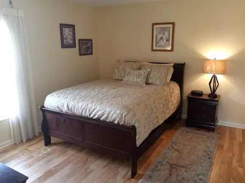 Beautiful home in peaceful and safe neighborhood, next to shoppes, restaurants.. - 무료 와이파이