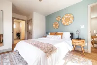 Cozy Cottage Between Zion and Bryce! Family Friendly, Firepit with Mountain View