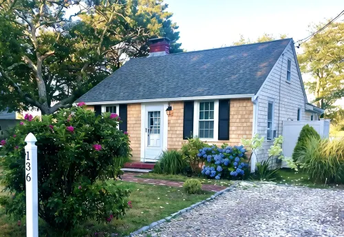 Best of Both Worlds on Swan Pond in Dennisport - 3-Star