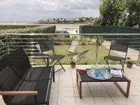 Stunning sea view ROYAN PONTAILLAC, 4 bedrooms, 2 showers, 1 bath, 4 nights mini - 3-Star