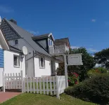 Dyke nest directly on the outer dike with a wonderful view over the north beach - 3-Star