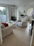 Two-Story Vacation Rental Near the Beach with a Fireplace -  Apartamentos vacacionales