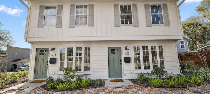 Closest Stay to Downtown Mt Dora - Renovated - Walk Everywhere - 5-Star Reviews Hotels in Mount Dora