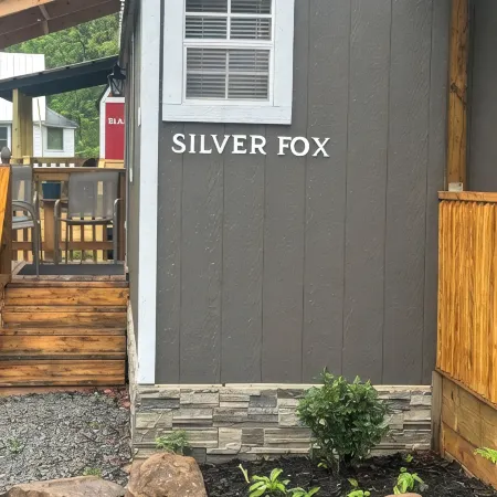 1 BR/1BR Lofted Cabin West Virginia Hatfield McCoy ATV Trails
