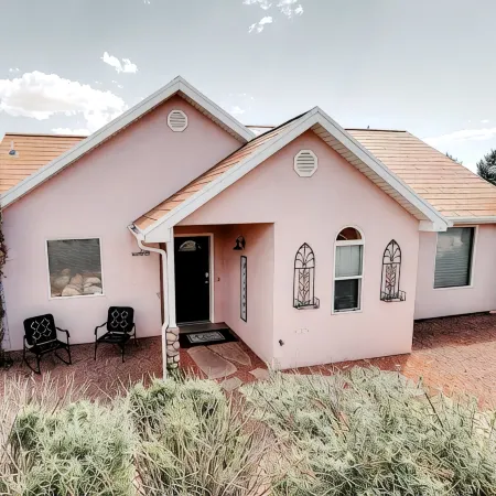 CopperTop Cottage, Cozy Pet-Friendly, Near Zion & Bryce