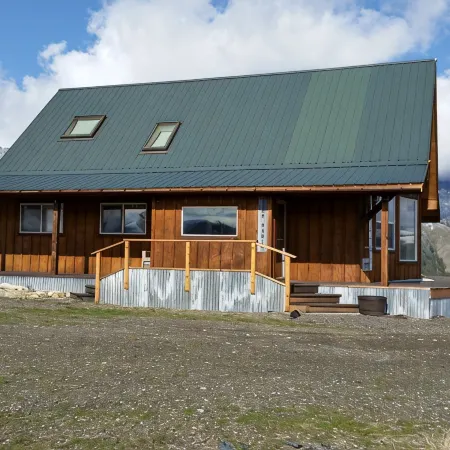 Off the beaten path ridgetop location with dramatic mountain views