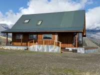 Off the beaten path ridgetop location with dramatic mountain views - Chalets