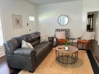 Modern Cottage in Downtown Benton - 3 Sao