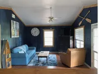 Stay 'n' PlayUpstairs 2 Bedroom Apartment 1/4 mile from Houston County Lake - 무료 와이파이