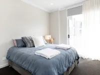 Coastal setting minutes from beach and shops Hotel di Ulladulla