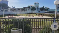 Top Floor Corner Condo with sweeping views of Perdido Key 100ft to the Beach!