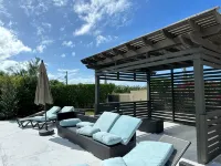 Beautiful villa West with pool- 5 minutes to Gracebay beach - 2-Star