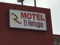 Hotel El Refugio - Moteles